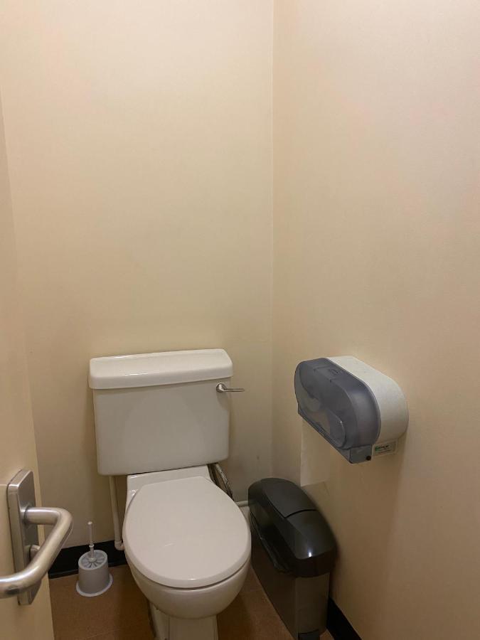 Charming Rooms For Students Only, Cricklewood Lane - Sk London Kültér fotó